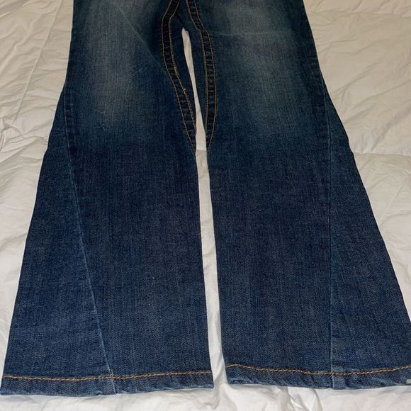 NEW-nwot- vintage woman’s true religion jeans - Picture 3 of 11
